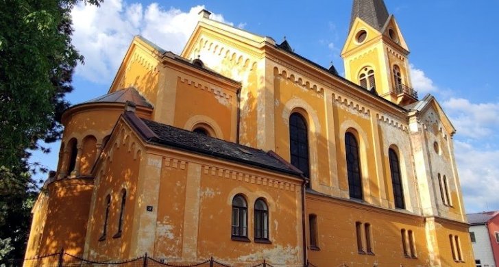 kostel božího spasitele1.jpg